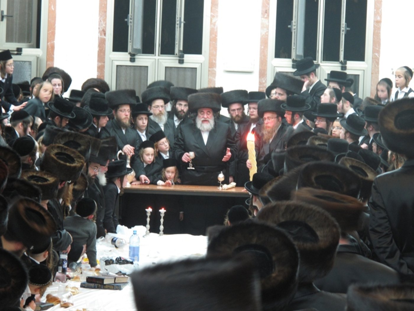 הרה"צ עם חסידי ויז'ניץ באשדוד
