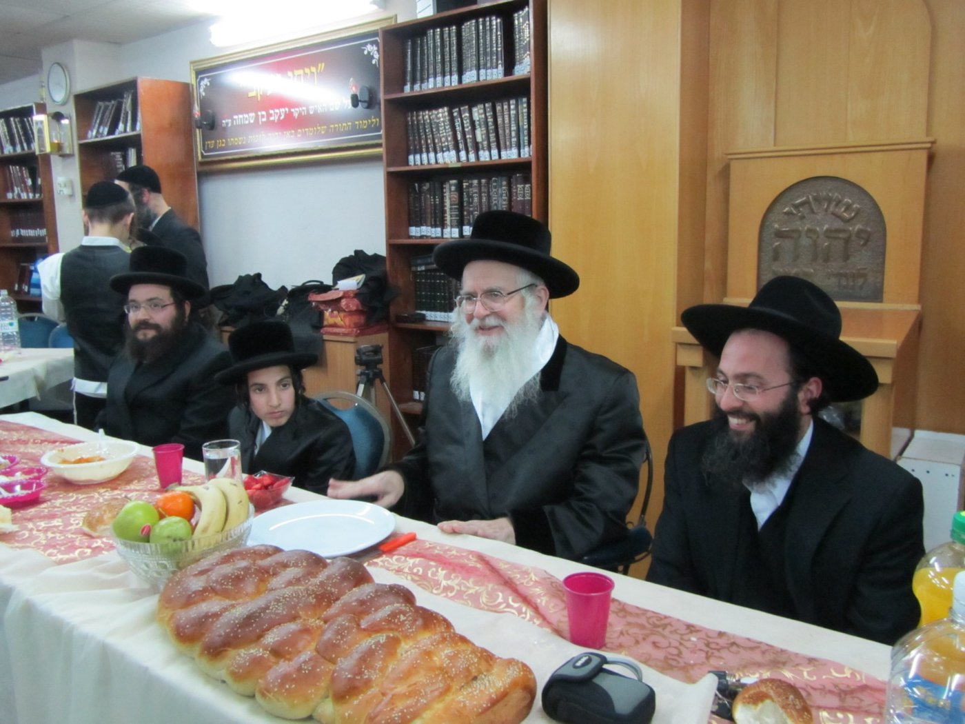 צדיק בא ליבנאל: תיעוד מביקורו של האדמו"ר מוהרא"ש שיק
