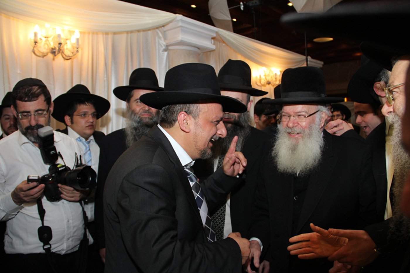 גלריה: חתונת בתו של יגאל רווח, מנכ"ל "אפיקים"