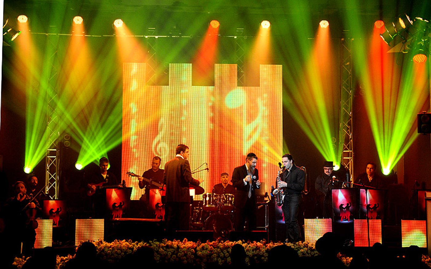 גלריית ענק: פריד הופיע בהר-חומה