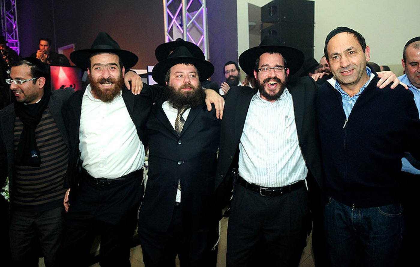 גלריית ענק: פריד הופיע בהר-חומה
