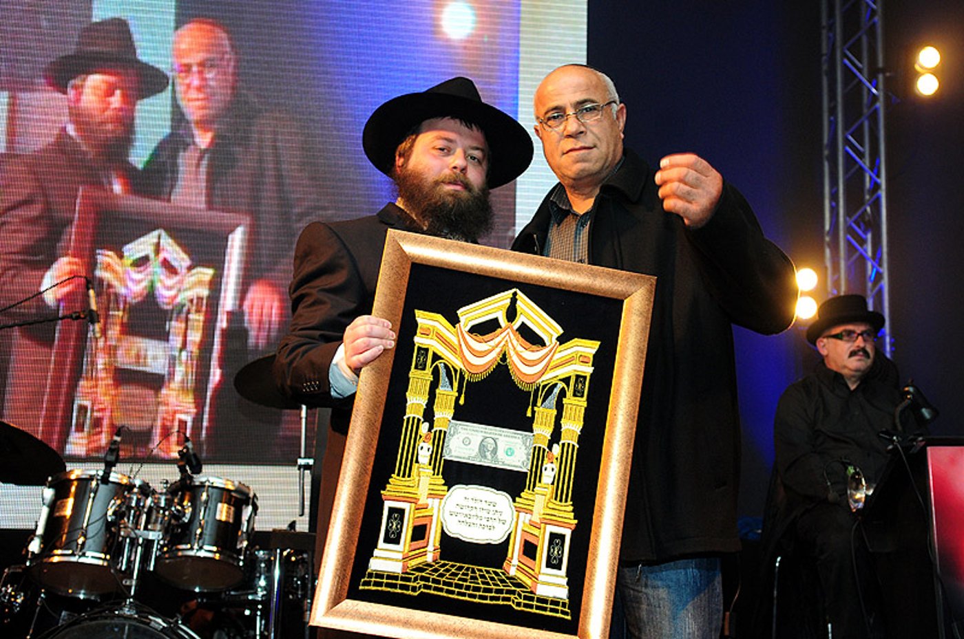 גלריית ענק: פריד הופיע בהר-חומה