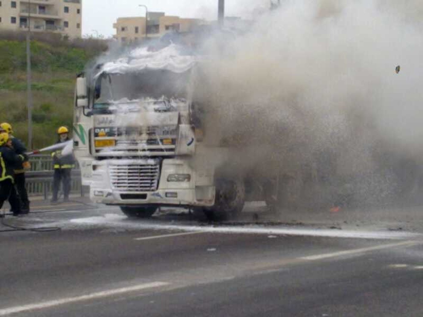 נס ב-443: משאית עלתה באש; אין נפגעים