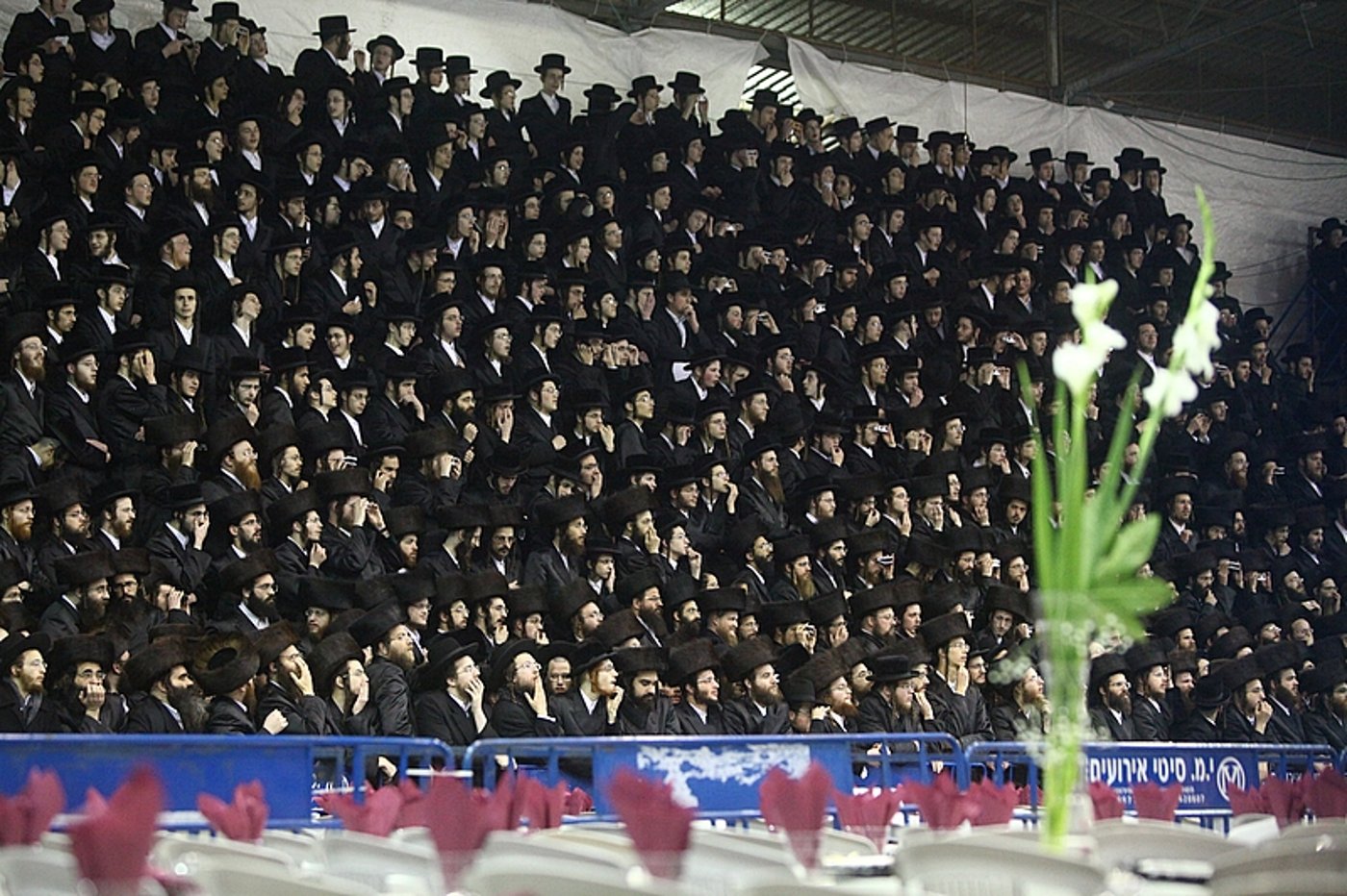 תחת גשם עז: חתונת בתו של כ"ק האדמו"ר מרחסמטריווקא
