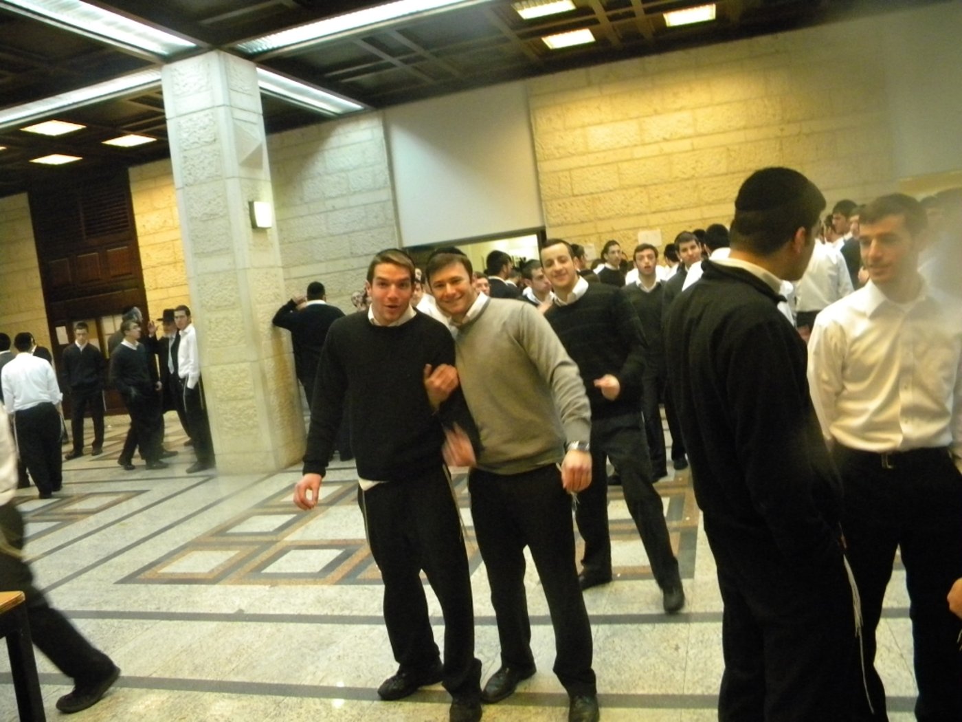 ראש-הישיבה לפקחים: "אני אמסור שיעור, אתם תחכו בחוץ"
