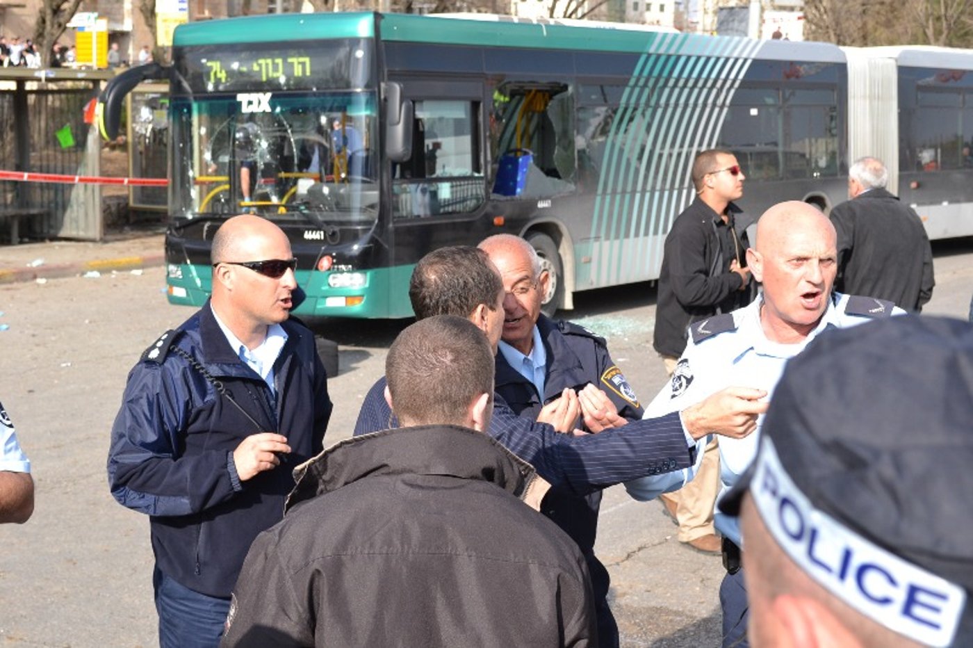 דם, ותמרות עשן: תיעוד מחריד מהזירה