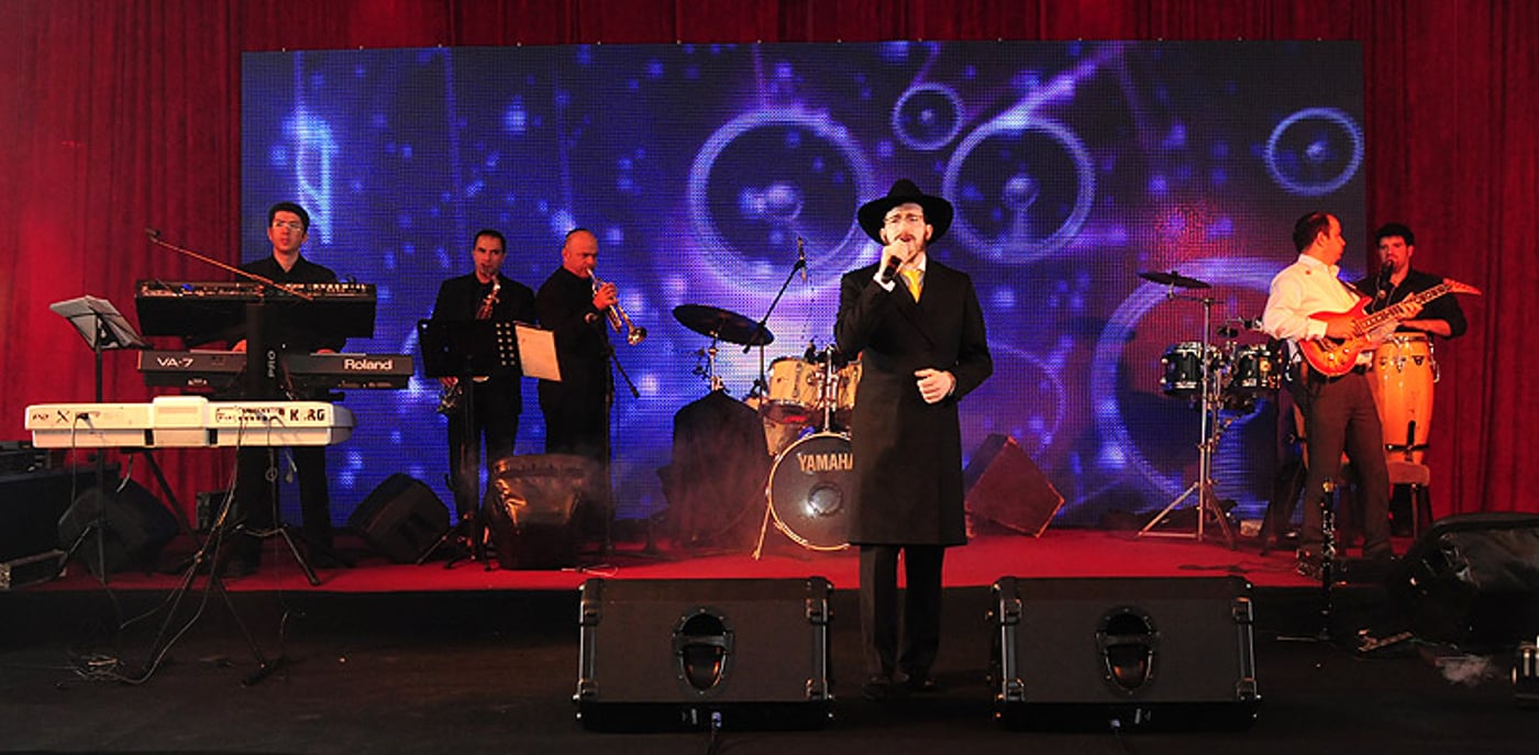 צפו: הנס של רבי יעקב גאגולה נחגג באירוע יוקרה