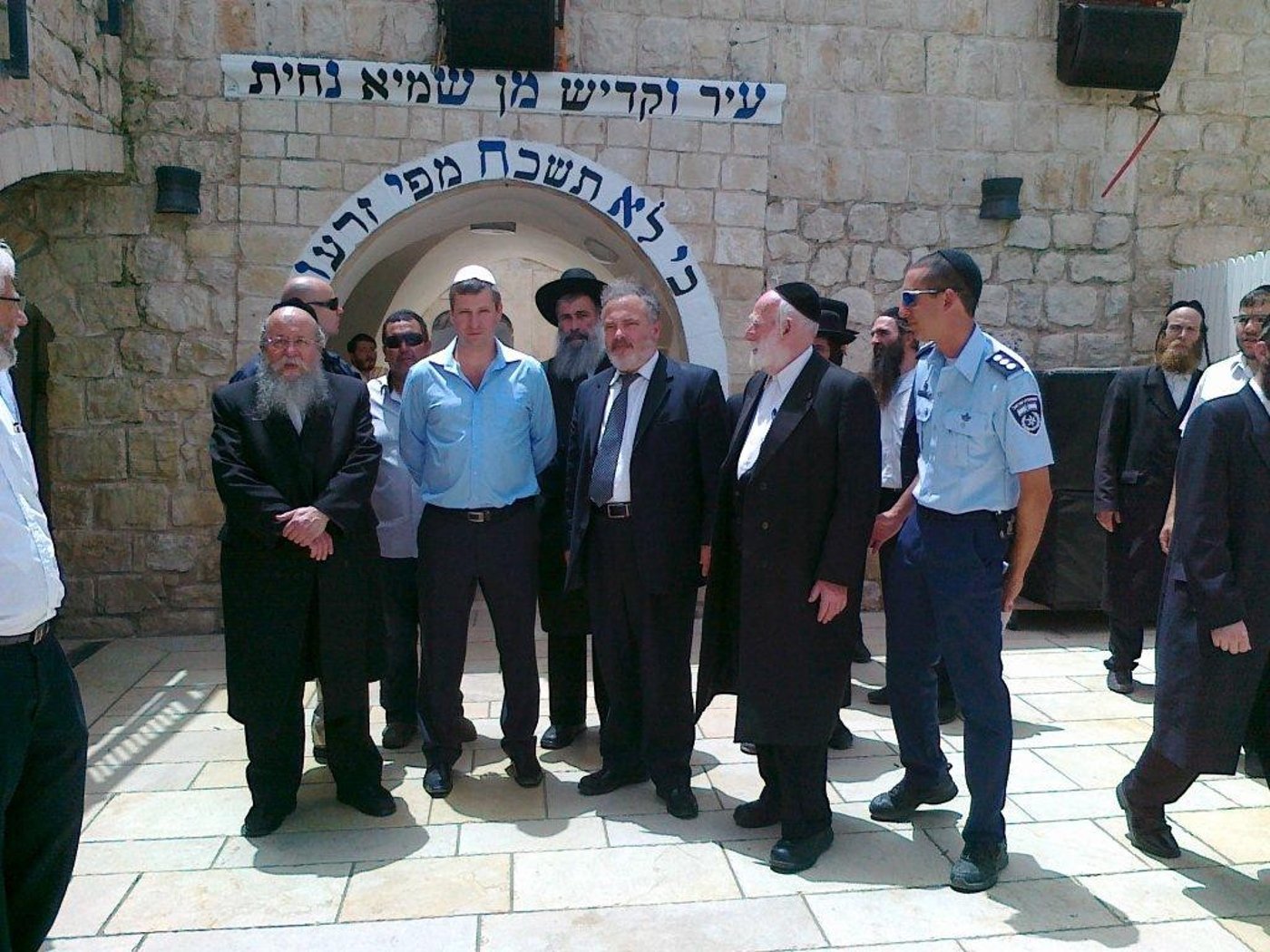 ארבעה ימים להילולא: הכנות שיא במירון