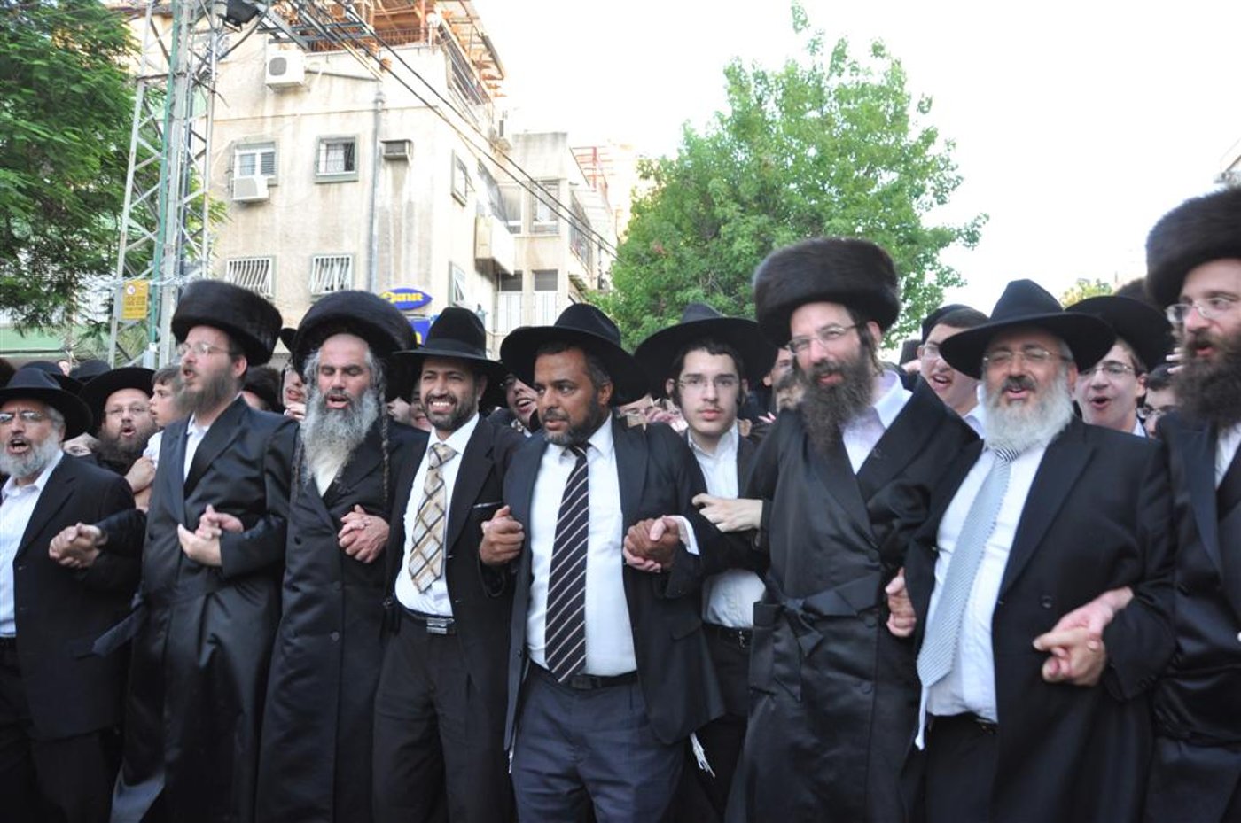 דעה: ומי ידאג לבת של השכן?