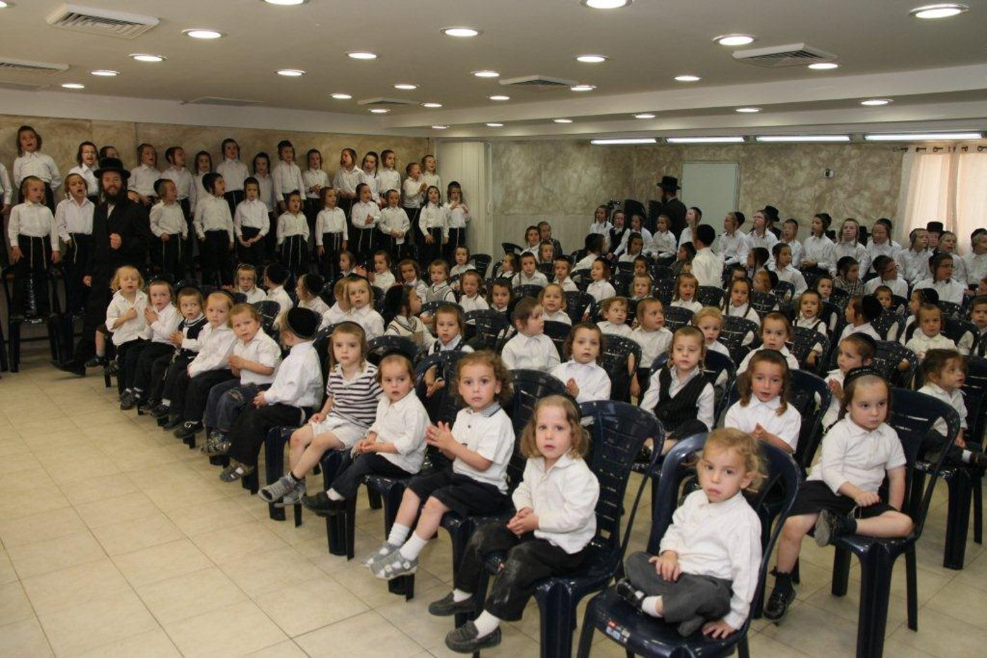 65 שנים אחרי שנולד בברכת האדמו"ר: ח"כ מוזס סגר מעגל
