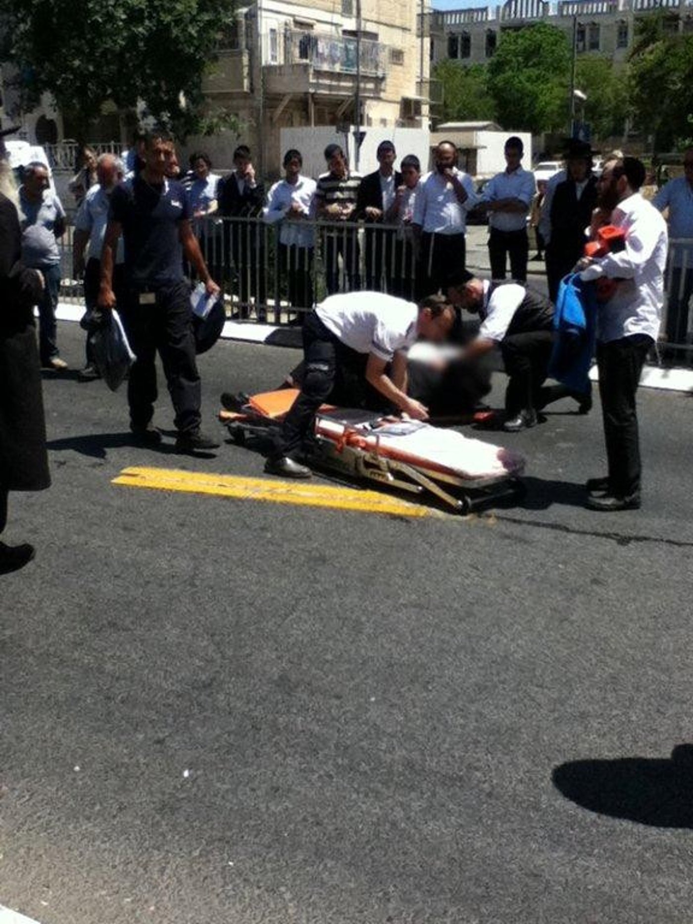 ירושלים: אברך חרדי נפגע בתאונת אופנוע