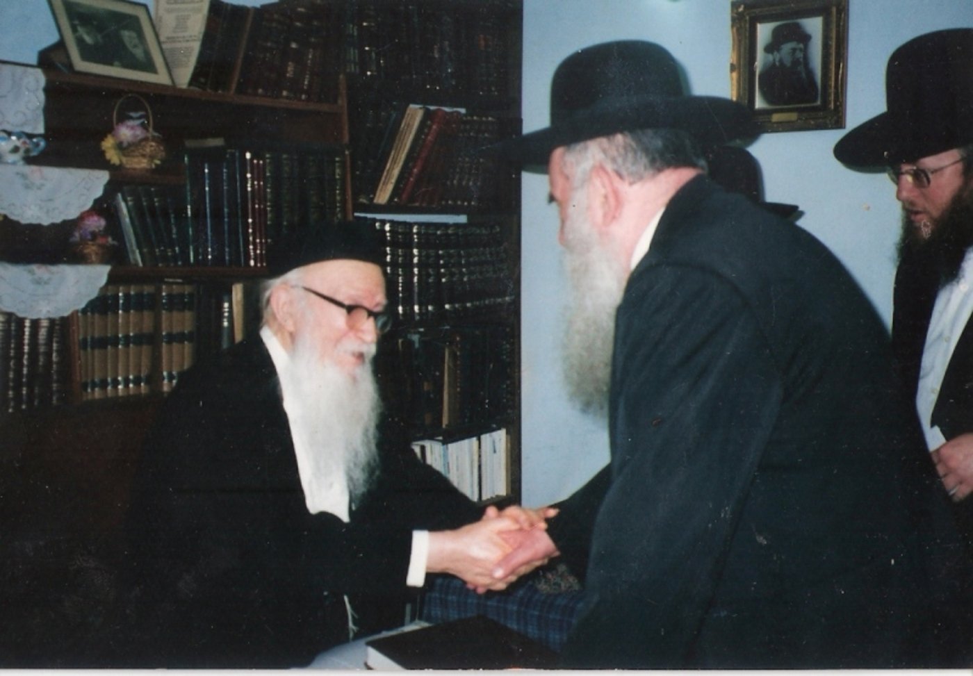 חייו של הגרמ"י לפקוביץ´ > גלריה נוסטלגית מחייו