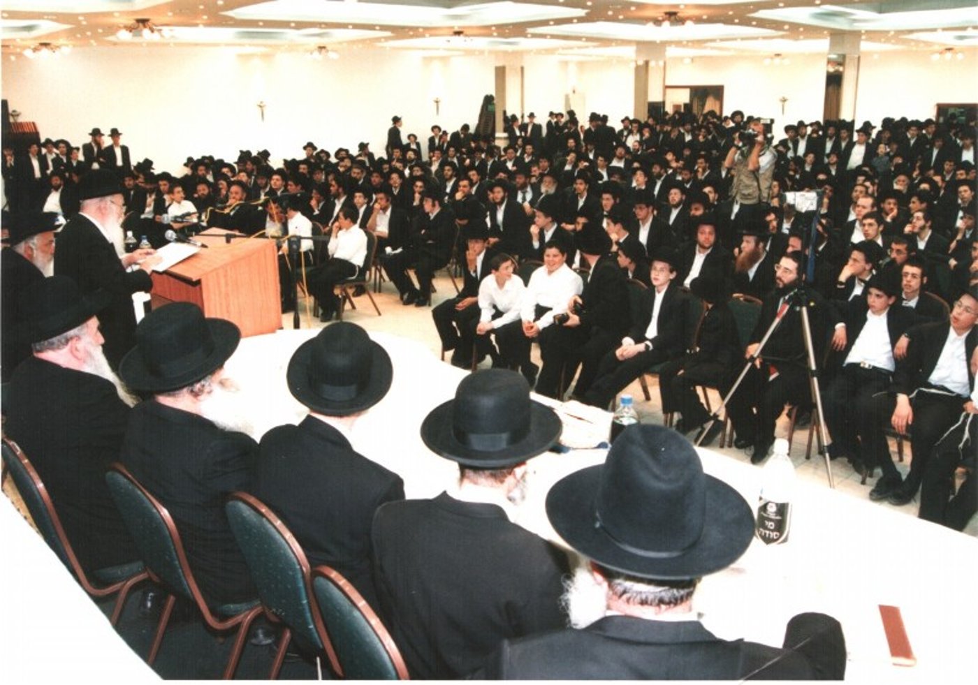 חייו של הגרמ"י לפקוביץ´ > גלריה נוסטלגית מחייו