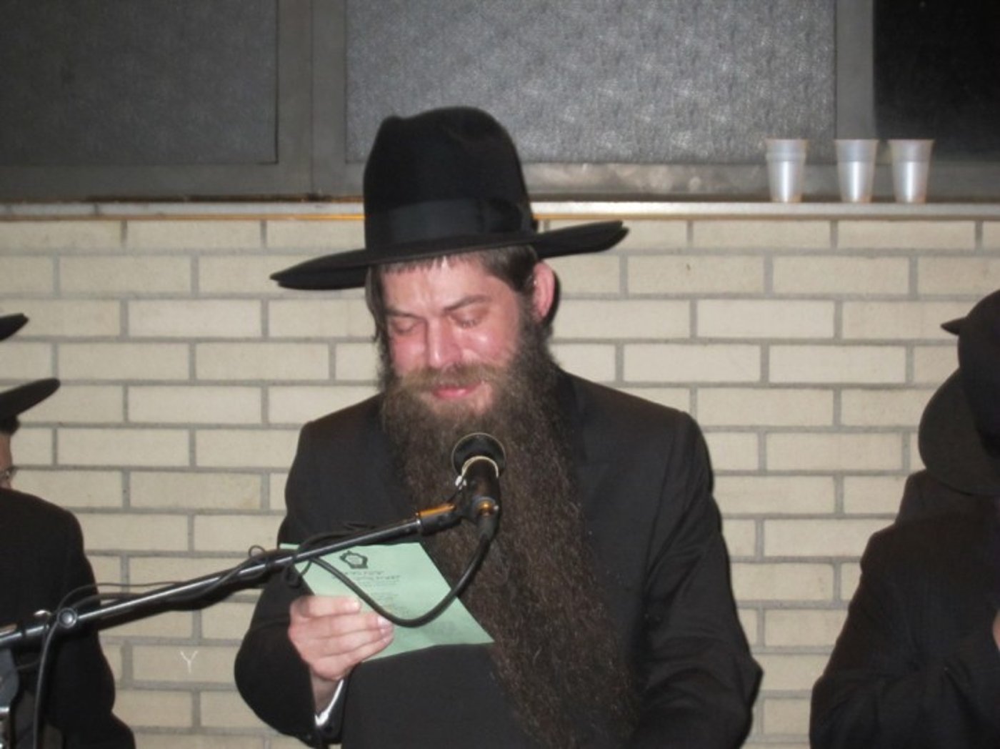אביו של לייבי קלצקי ז"ל זעק, ואלפי המלווים בכו יחד איתו