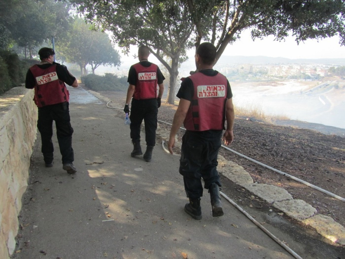 'עונה בוערת': דליקת ענק ברמת בית שמש
