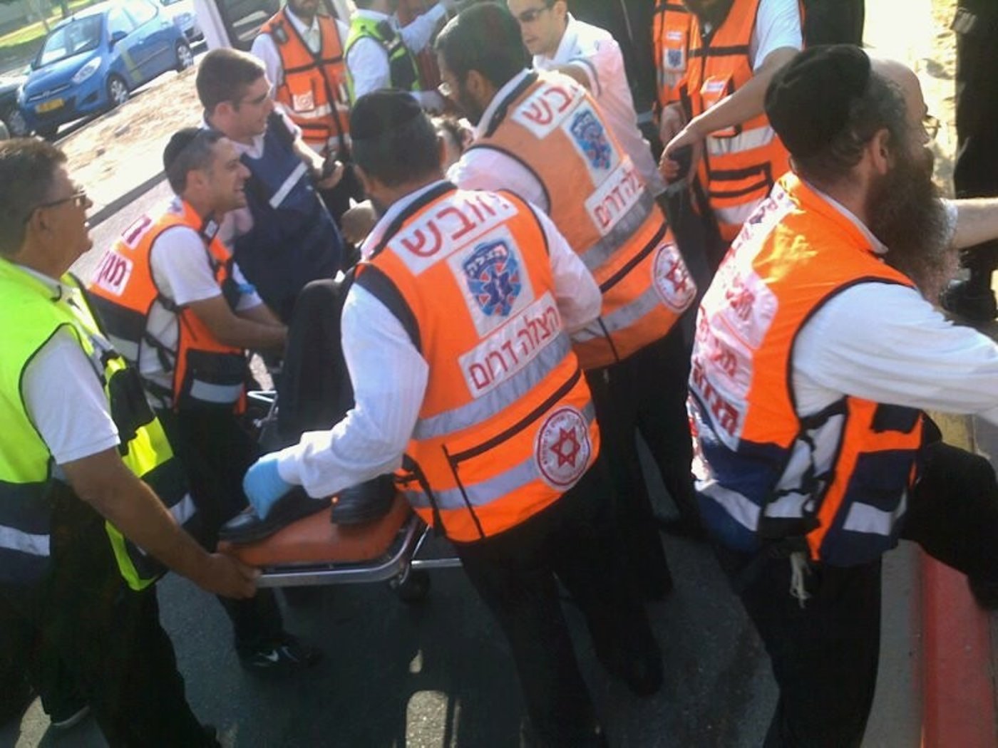 'שמענו בום אדיר. אנשים נפלו על הריצפה, הכל היה מלא עשן'