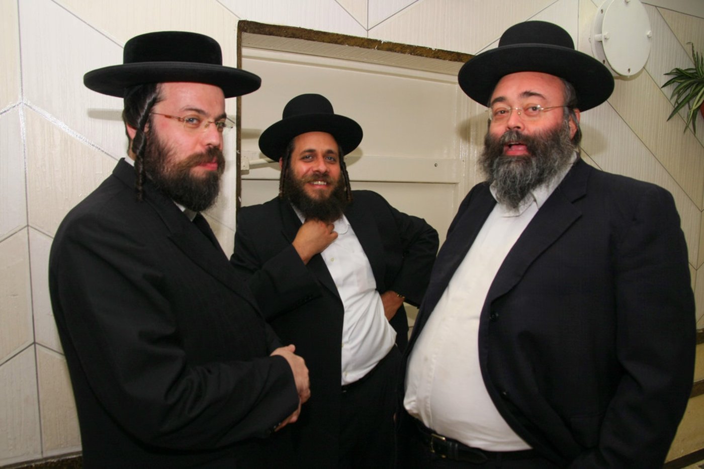 צפו: שבע ברכות שהפך ל"ערב חזנות"