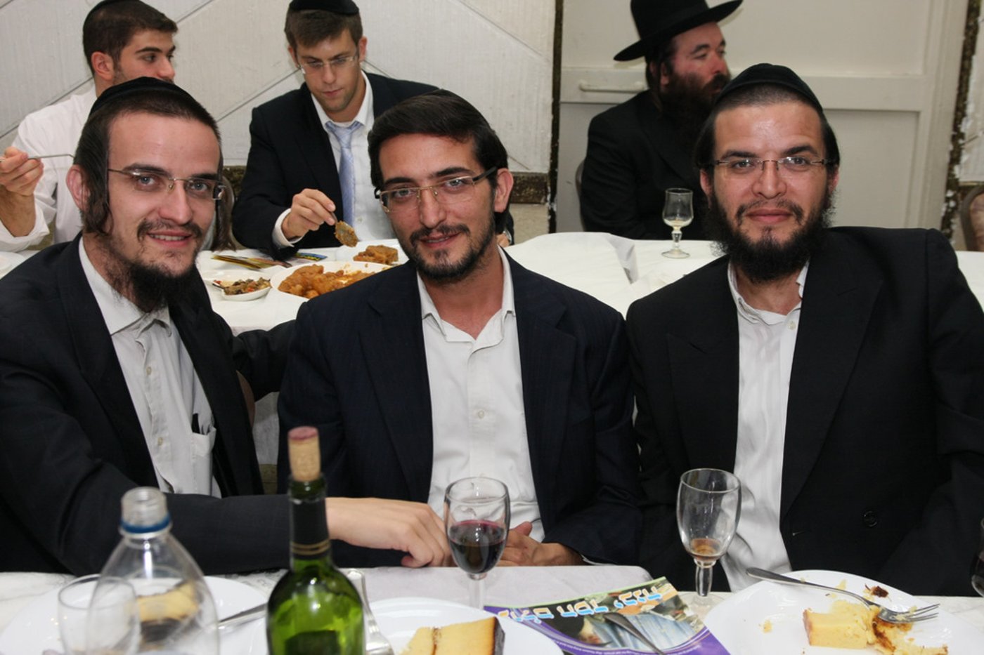 צפו: שבע ברכות שהפך ל"ערב חזנות"
