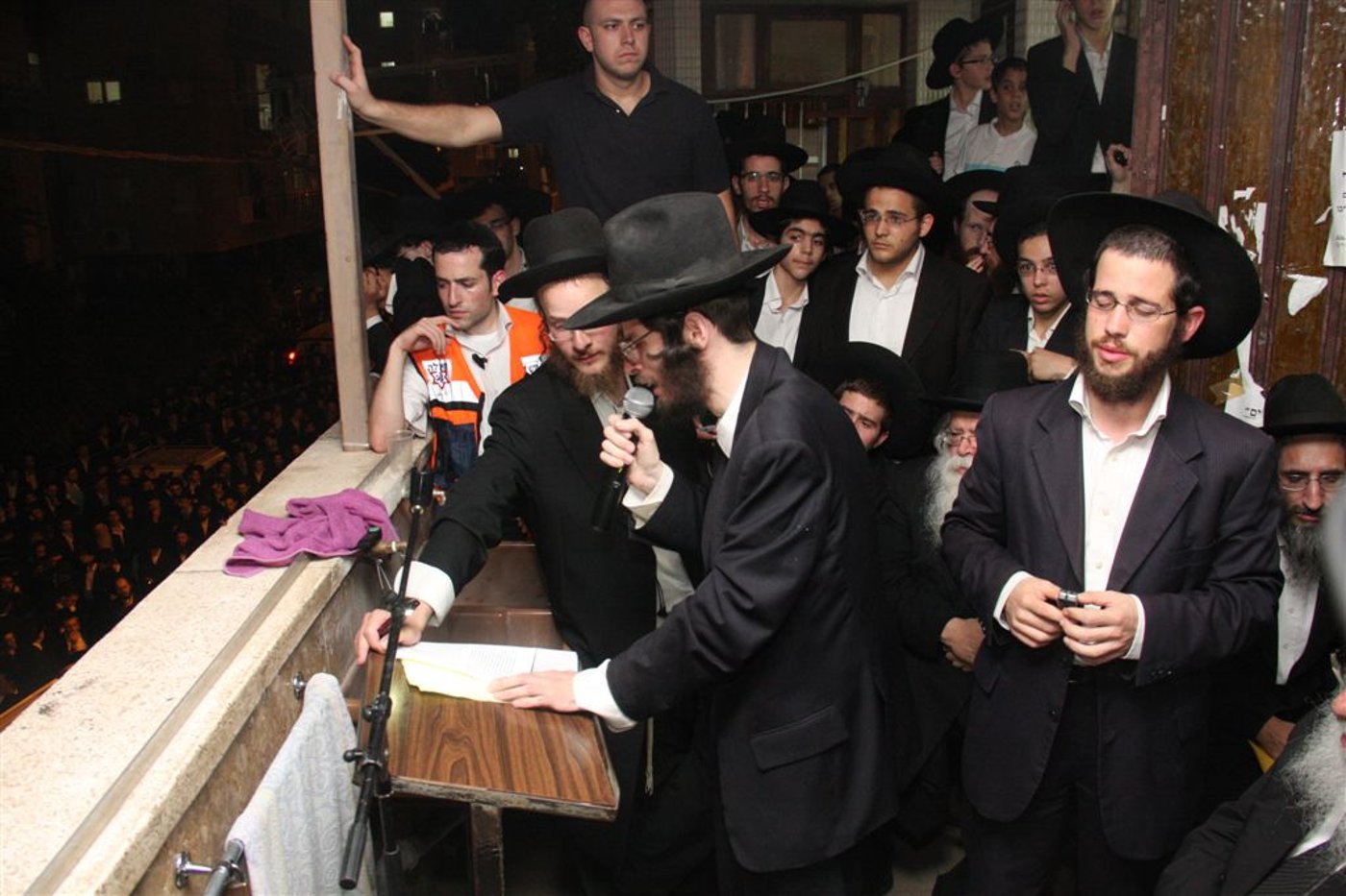 במסילה האחרונה: אלפים בהלווית הרה"ג משה גפן זצ"ל