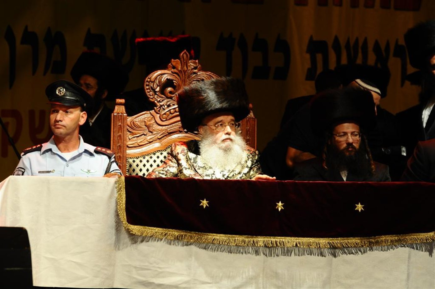30 אלף איש רקדו עם מישקולץ ● מרהיב