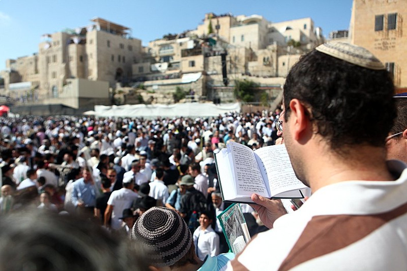נערכים: מעמד ברכת הכוהנים הוקדש לזכותו של גלעד שליט