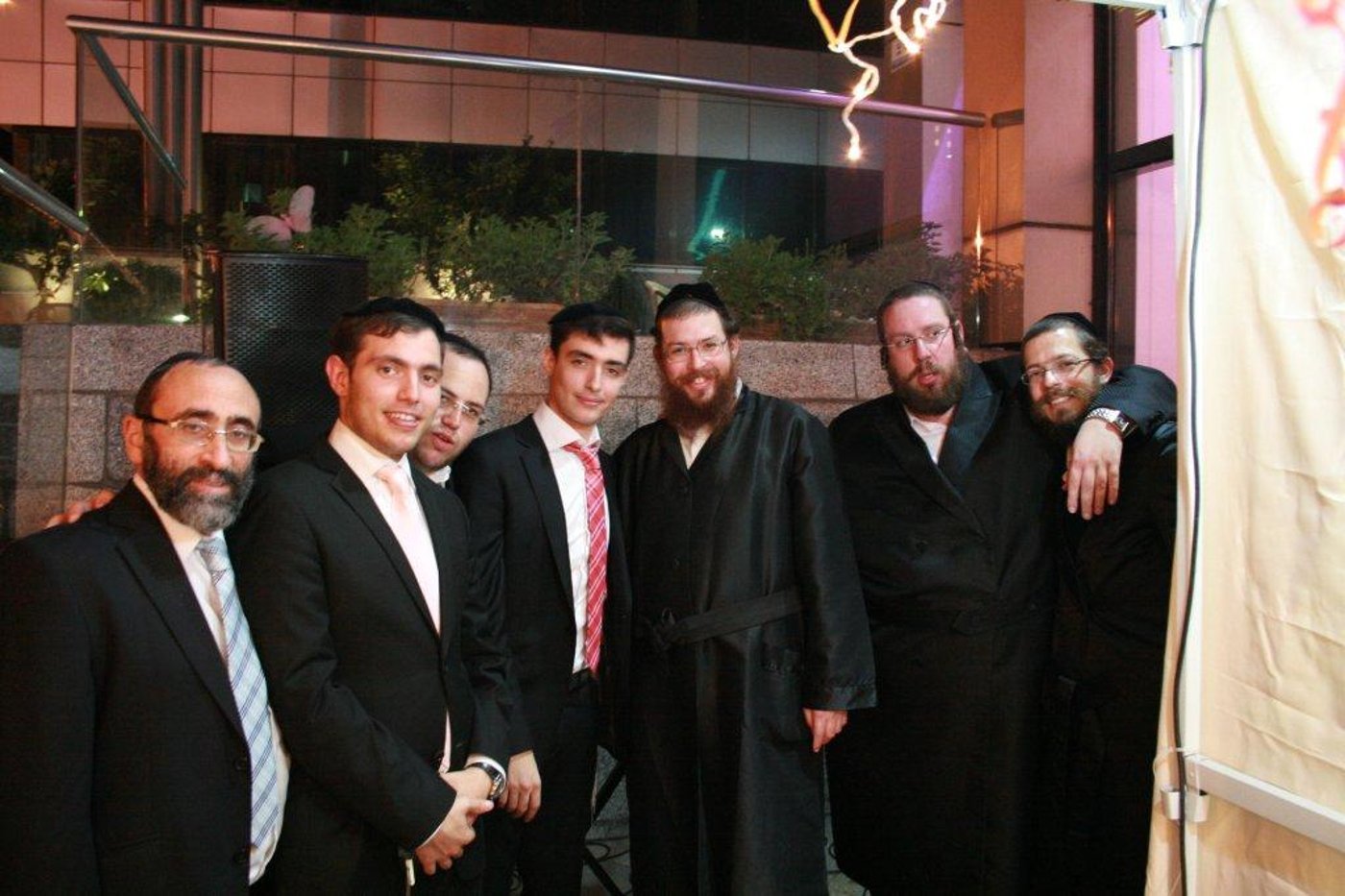 אושפיזין דבקהילה
