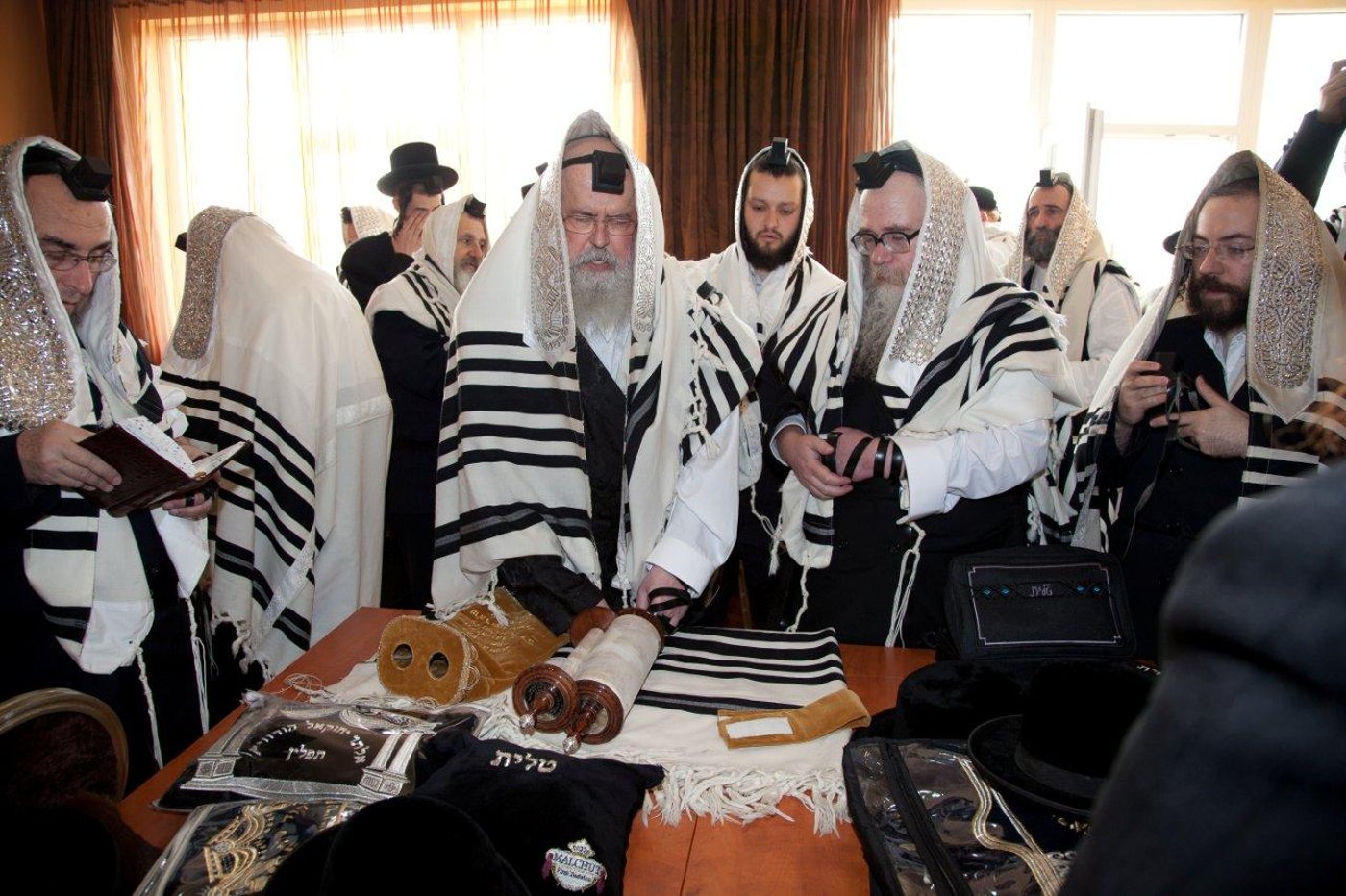 מסע היסטורי: האדמו"ר ממונקאטש שבת בעיירה