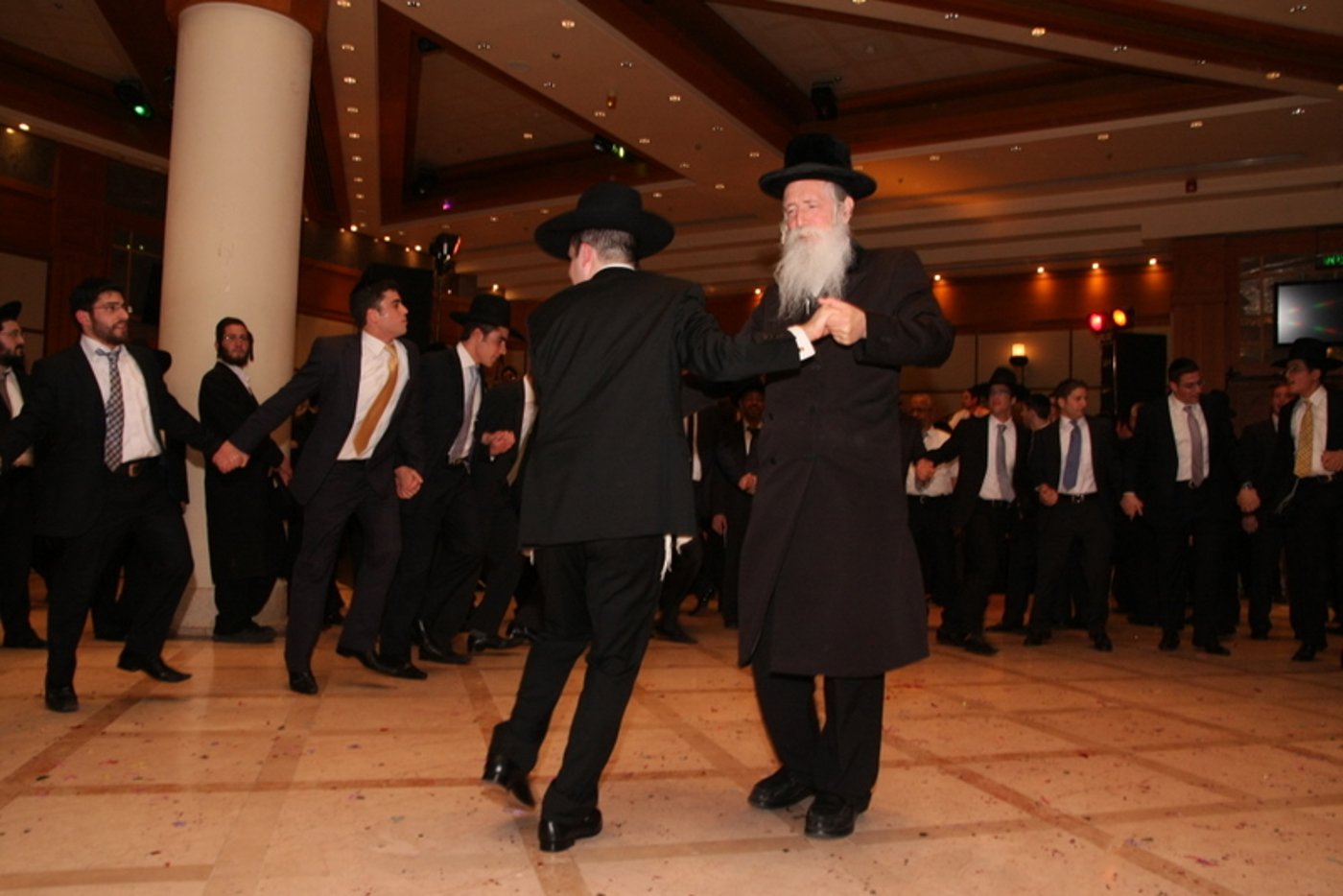גלריה: חתונת בנו של הזמר דדי גראוכר