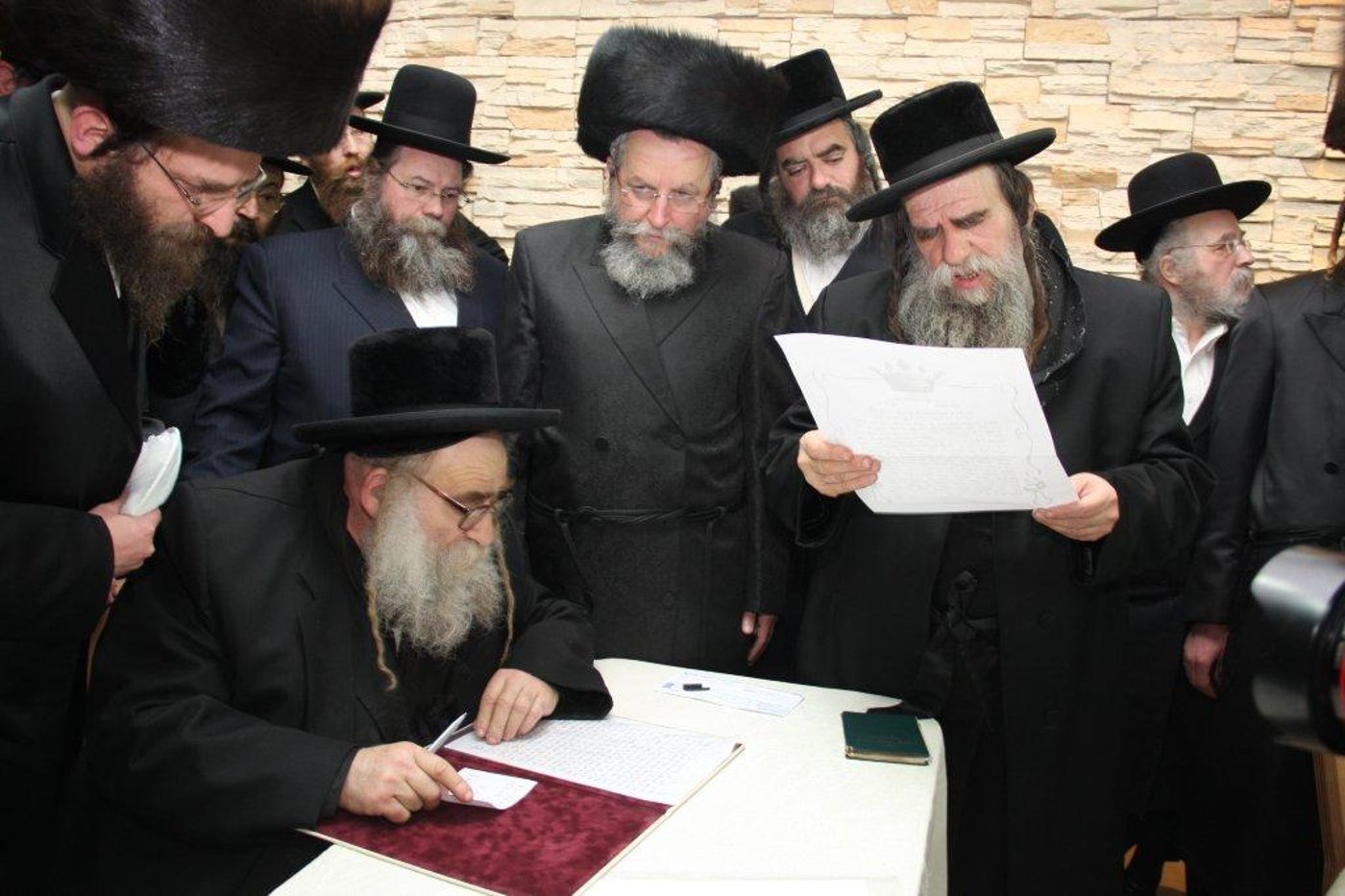 תיעוד ענק: חתונת בנו של אלימלך פירר