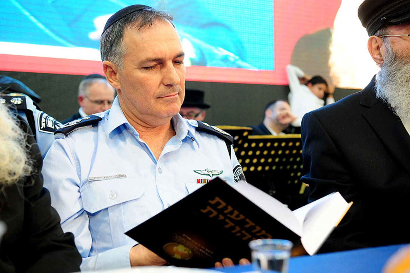 'ראש-השנה לחסידות': אלפים חגגו בהתוועדות בכפר-חב"ד