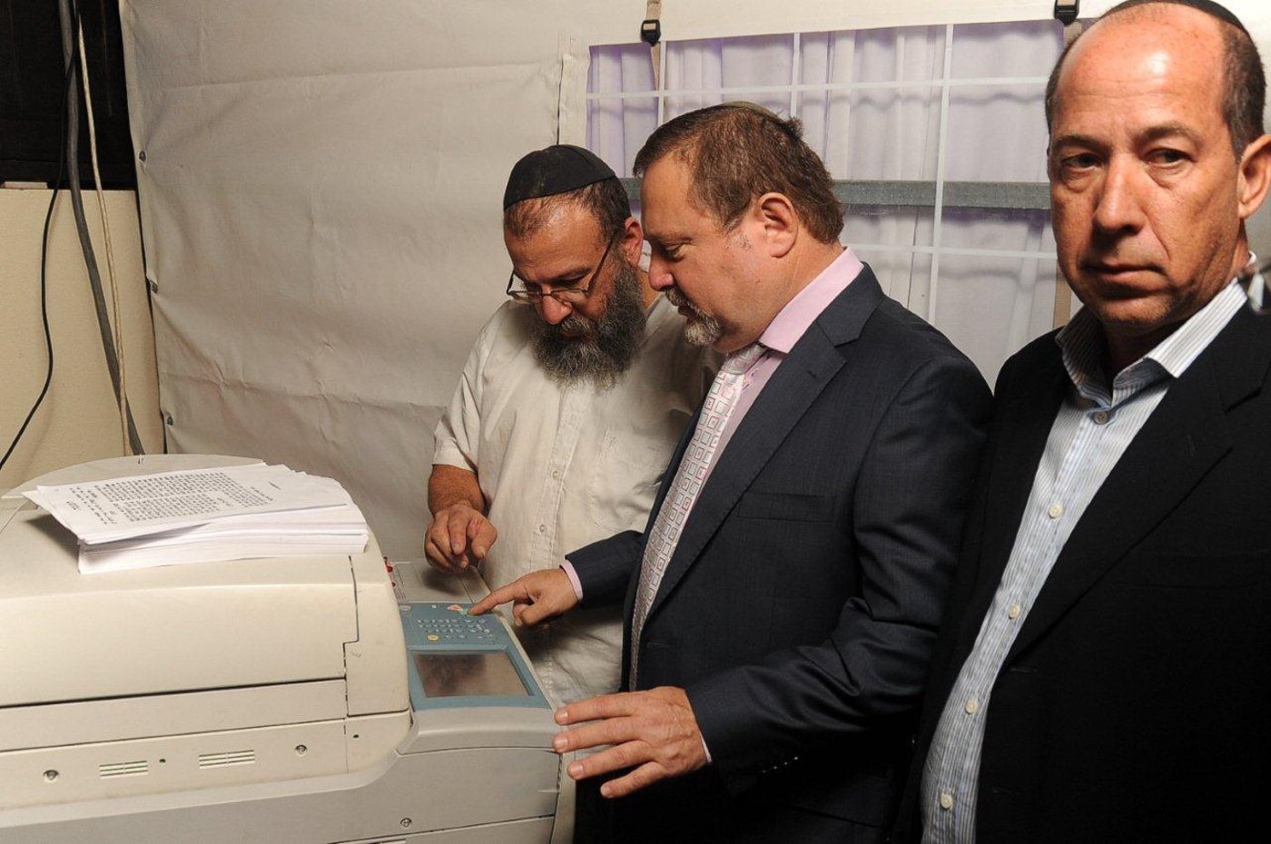 לבני חגגה עם חב"ד את הדפסת ספר התניא