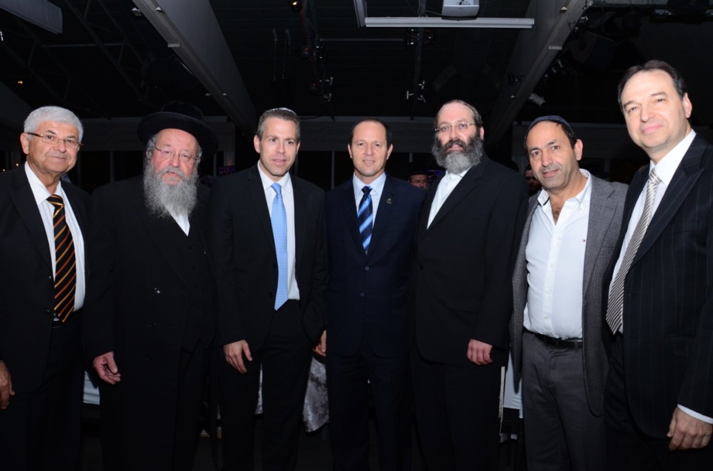 השר גלעד ארדן הפתיע: "אני ויז'נצאי"