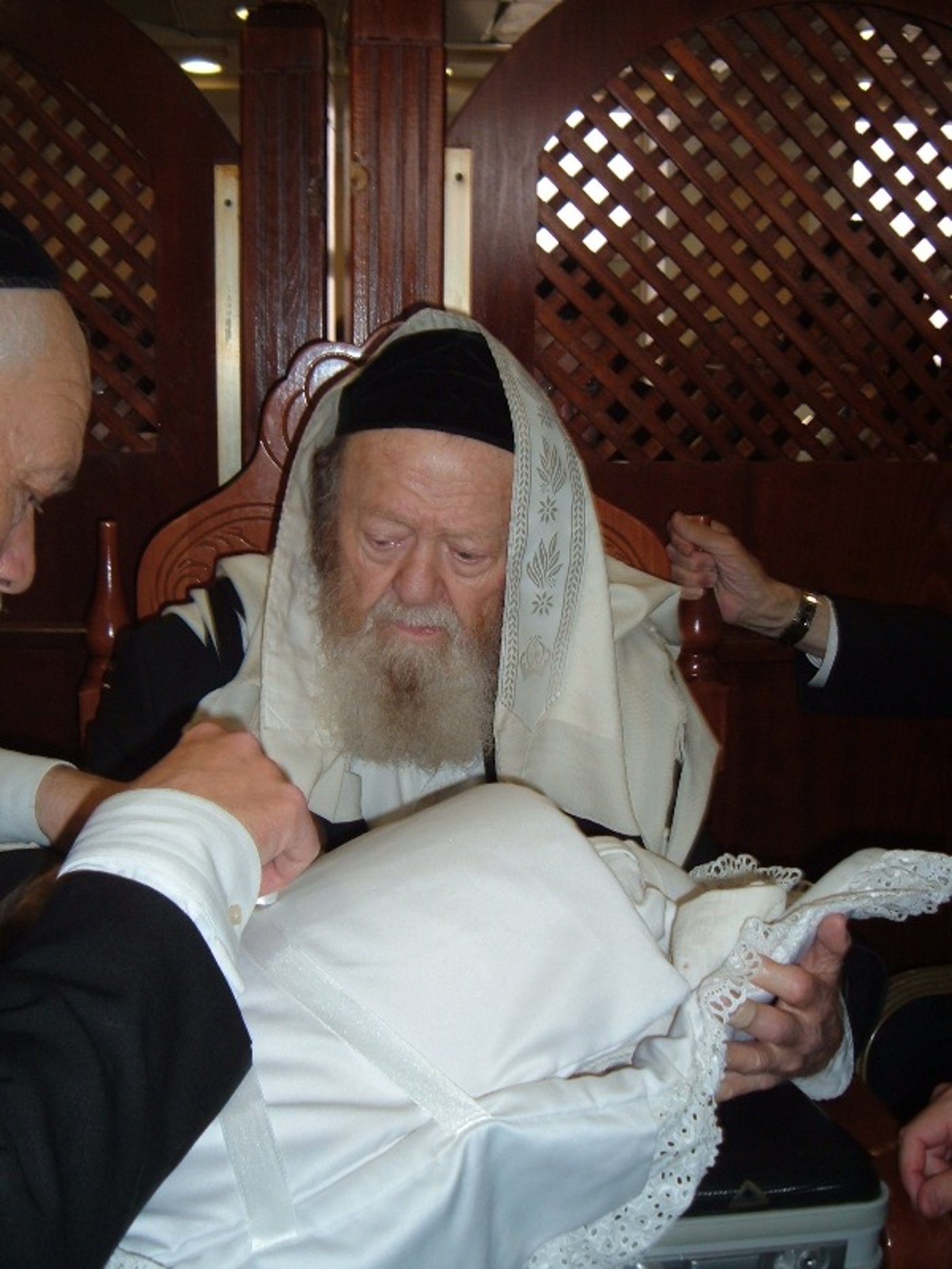 במלאות ה'שבעה' לרבי ניסן אהרן טיקוצינסקי: גלריית תמונות מחייו