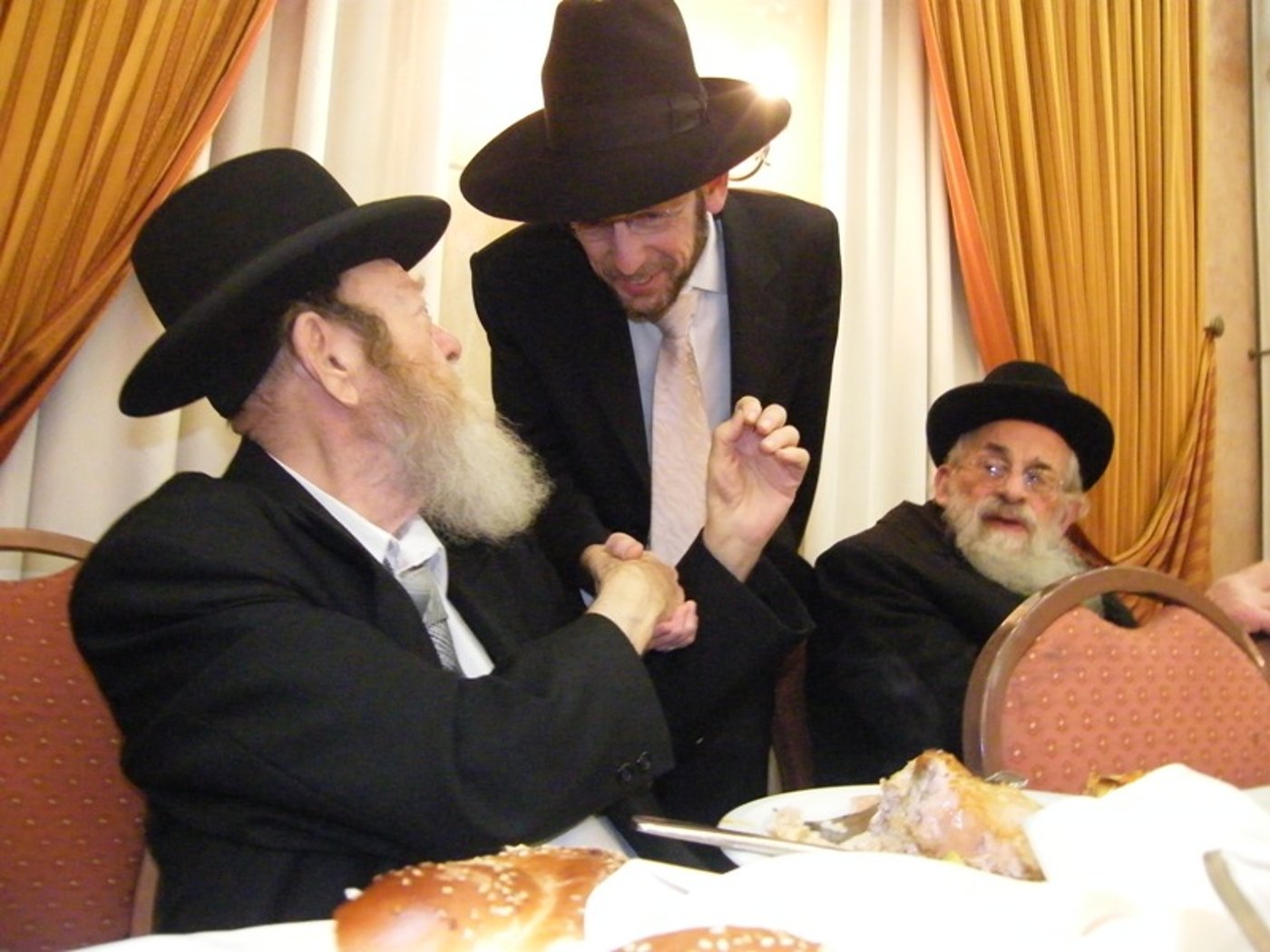 במלאות ה'שבעה' לרבי ניסן אהרן טיקוצינסקי: גלריית תמונות מחייו
