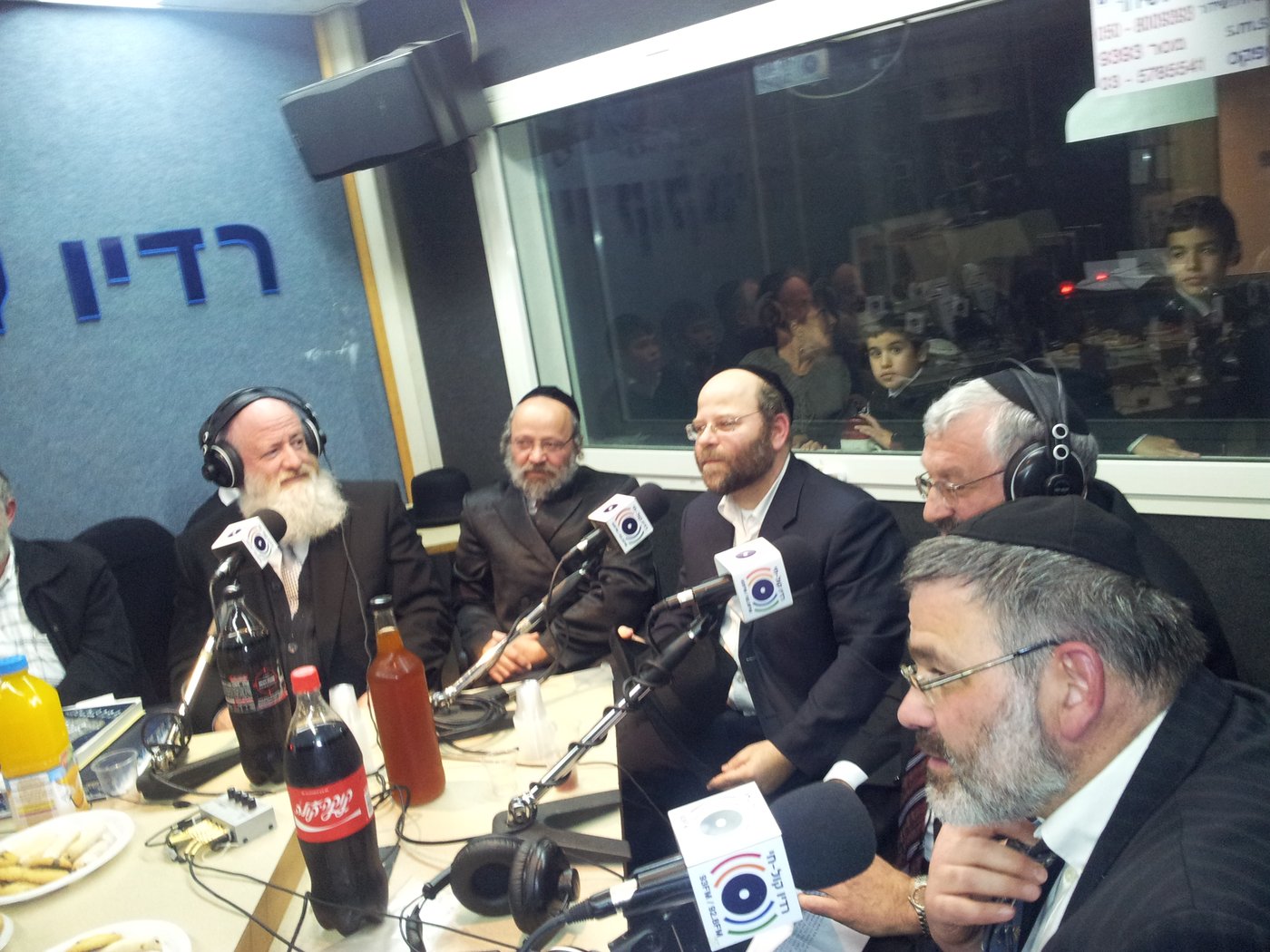 מיוחד: מעמד סיום מסכת ברדיו 'קול חי'