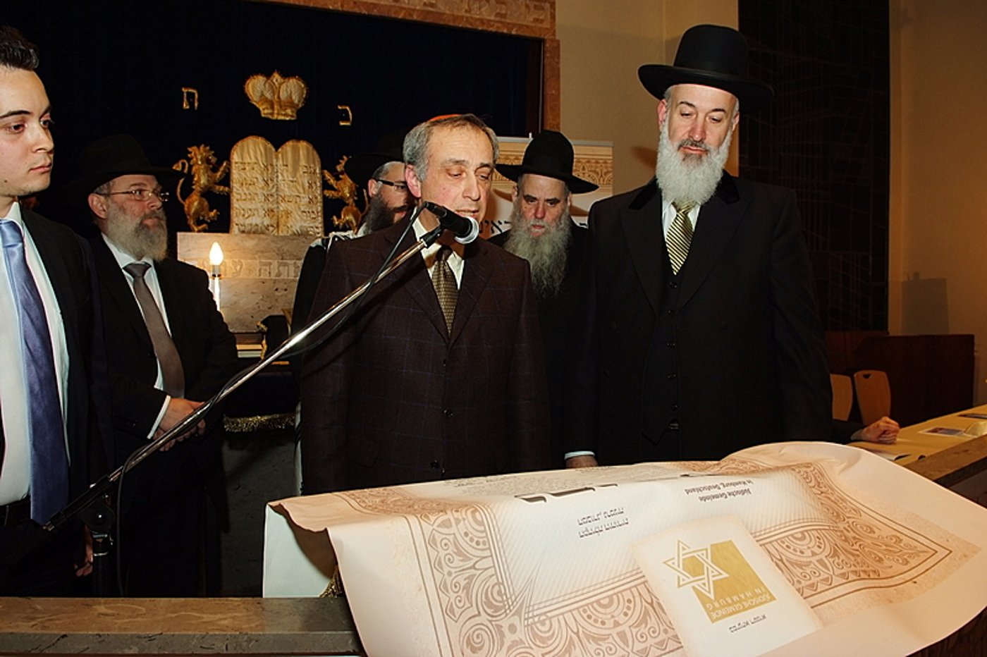 שליח הרבי מליובאוויטש הוכתר לרבה של המבורג