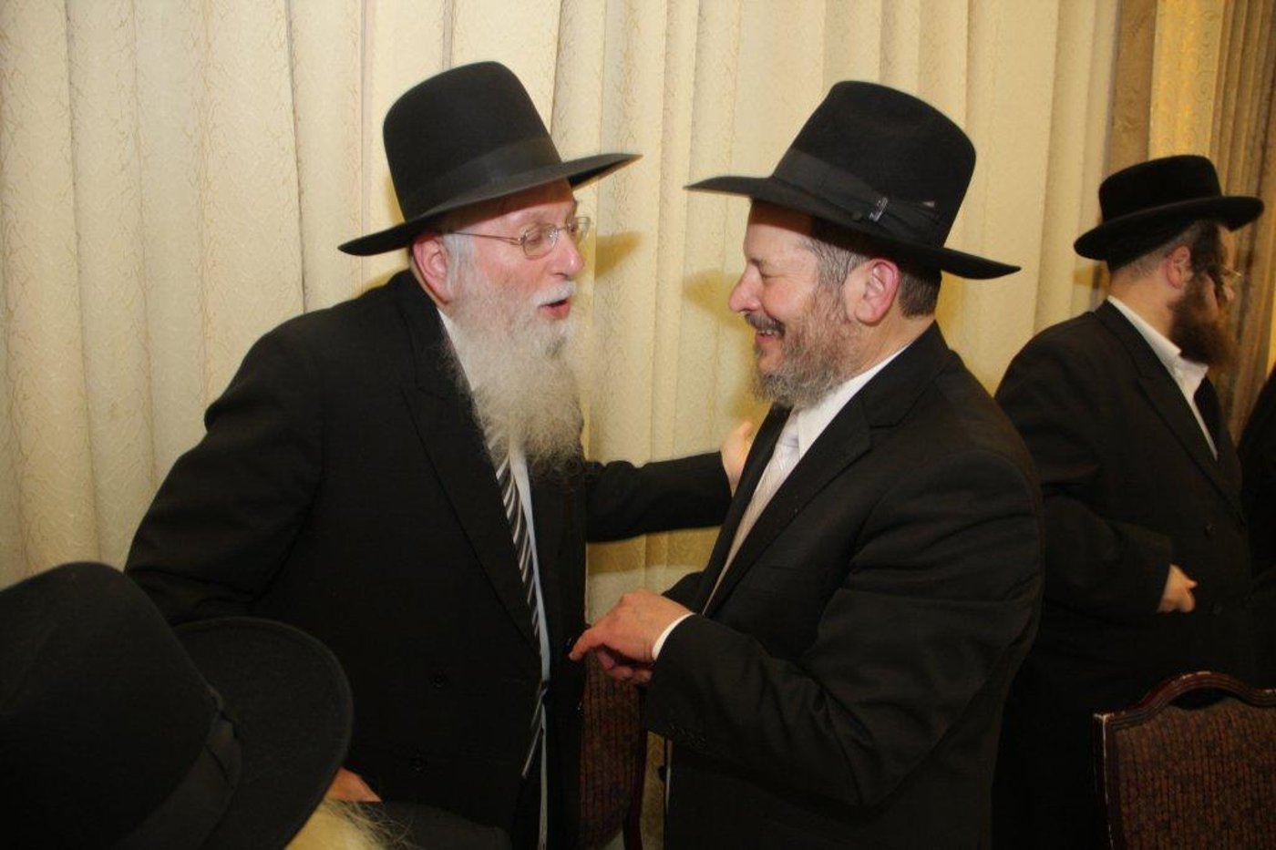 גלריה: חתונת בנו של אורי לופוליאנסקי