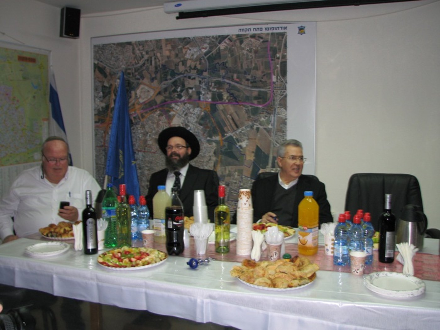 תמונות ניצחון: רבנים חדשים לפתח תקווה