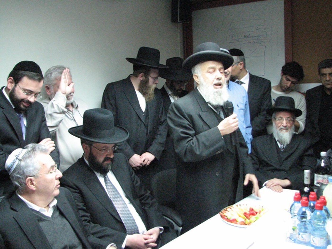תמונות ניצחון: רבנים חדשים לפתח תקווה
