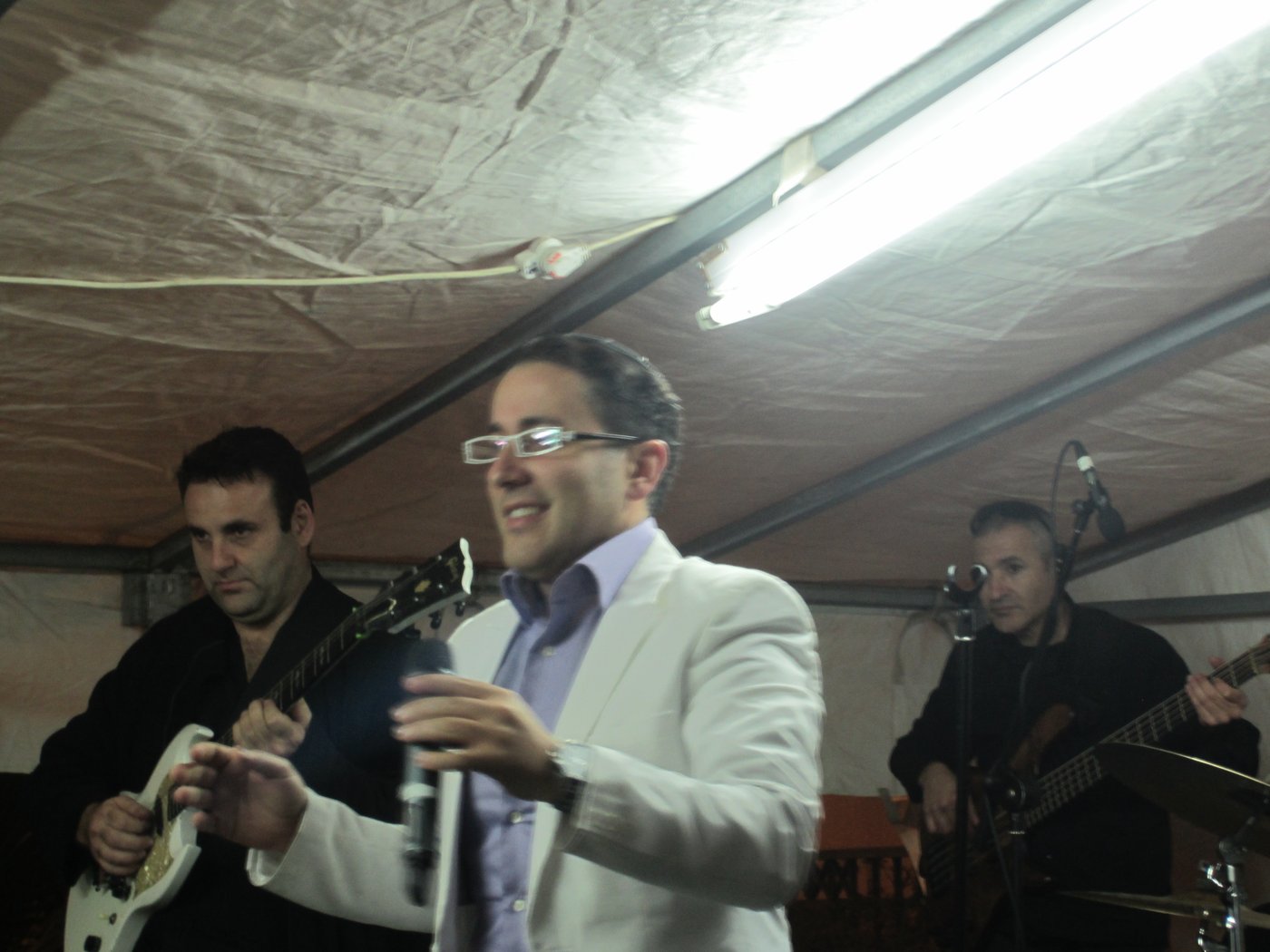 ליאור נרקיס תרם ספר-תורה לכבודו של רבי נחמן מברסלב