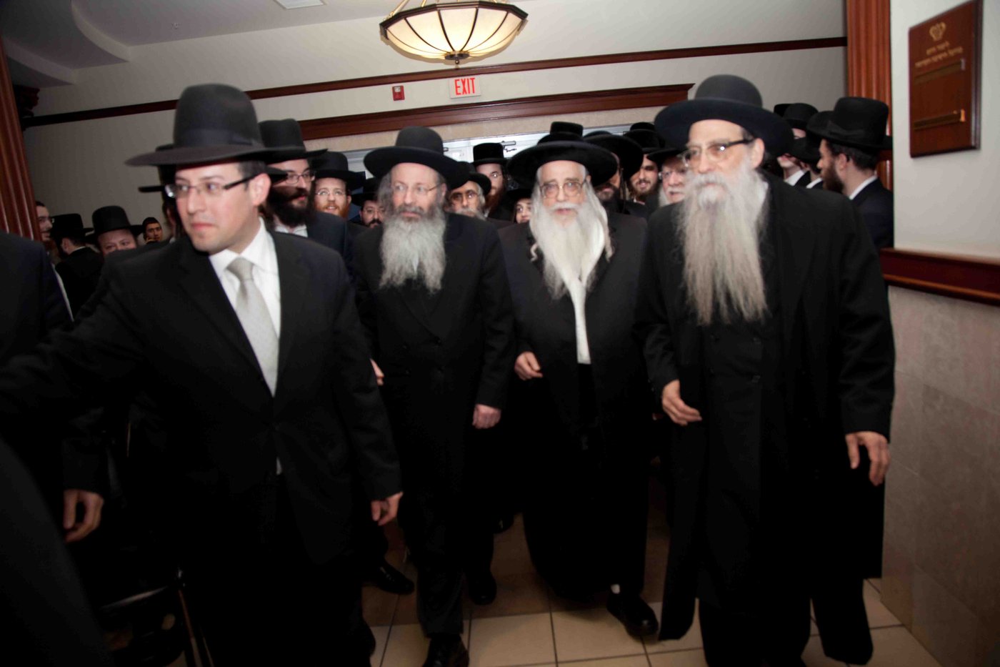 תיעוד; האדמו"ר מצאנז בביקור היסטורי בעיירת לייקווד
