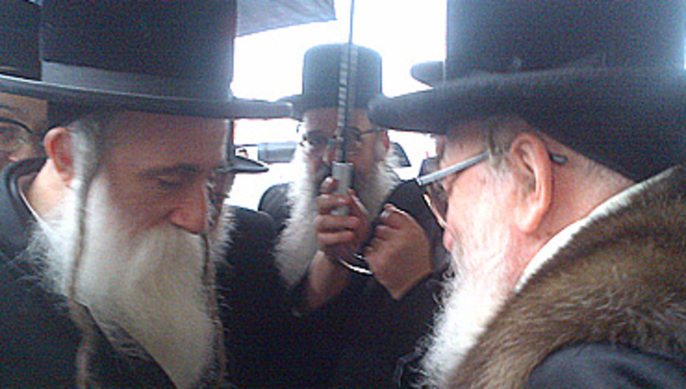 האדמו"ר מגיע לישראל