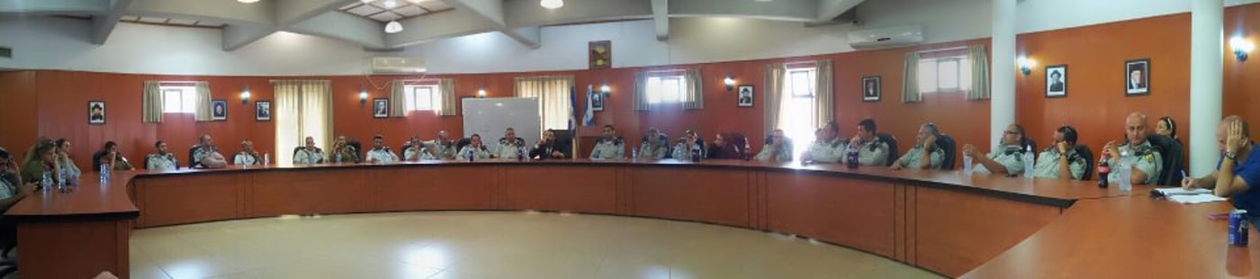 קצינים בכירים בצה"ל סיירו ברחובות העיר בני-ברק