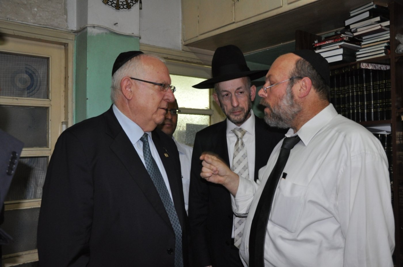 המלחמה על גיוס בני הישיבות: יו"ר הכנסת בבית הרב שטיינמן