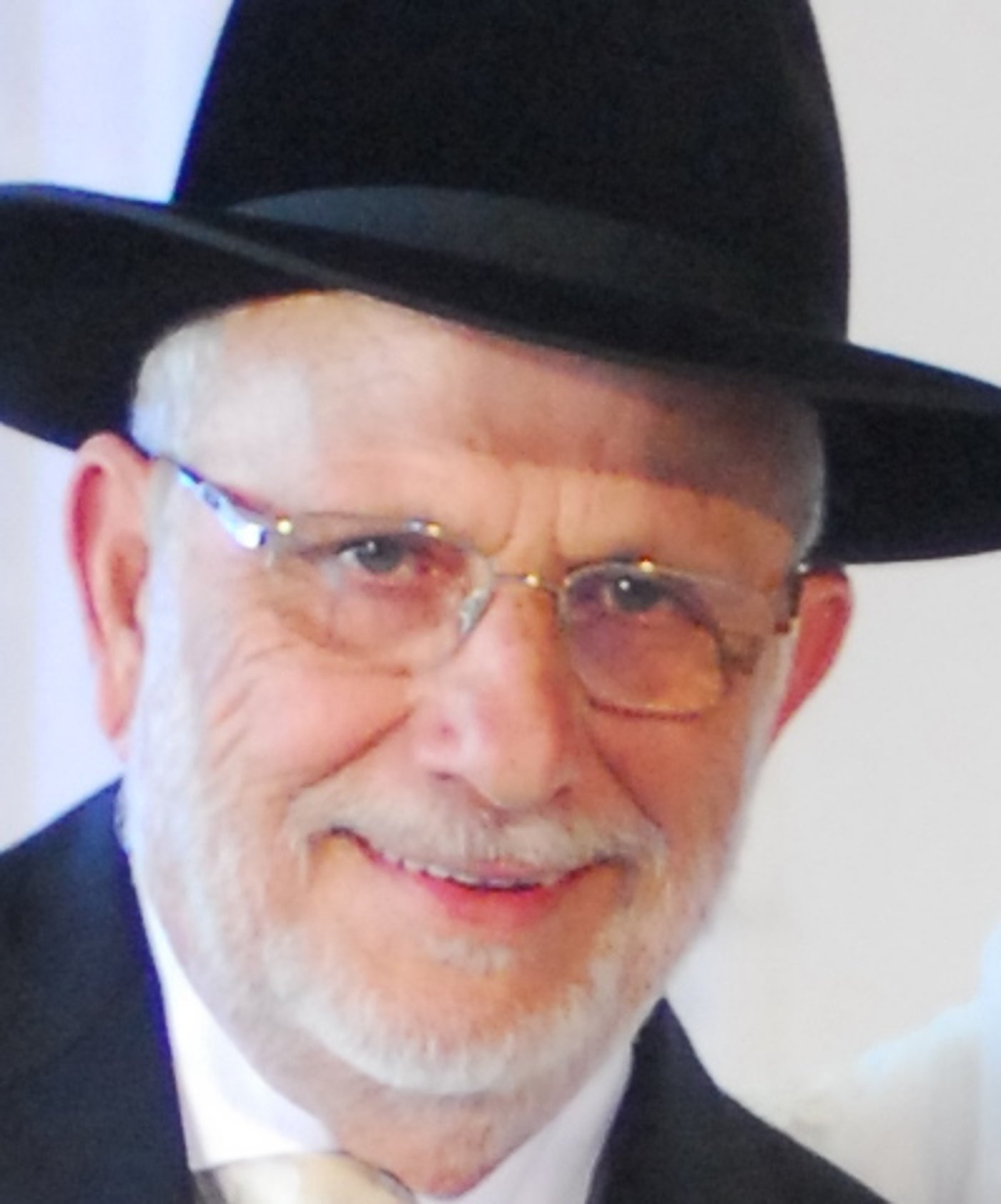 שבעה אצל דרעי: הנשיא פרס בא לנחם