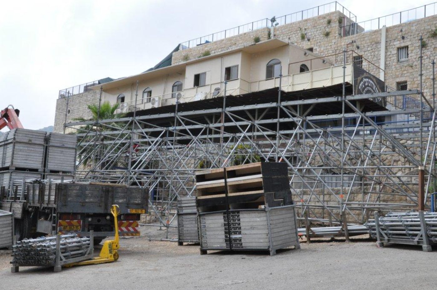 מירון, שבוע לפני: צפו בהכנות להילולת רבי שמעון בר יוחאי