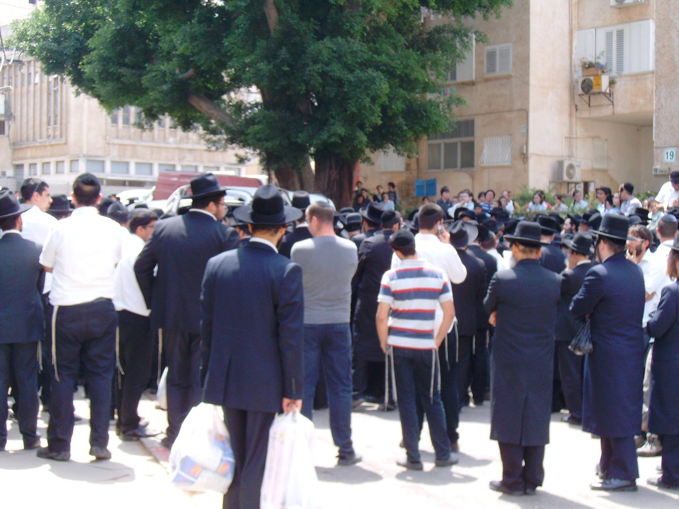 נחמן כהן הובא למנוחות, נעצר חשוד בגרימת התאונה הקשה