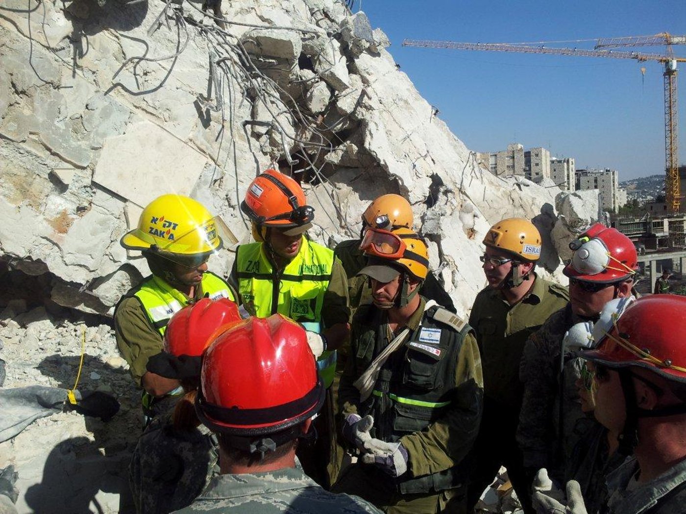 המתנדבים החרדים של זק"א התאמנו עם צה"ל וצבא ארה"ב