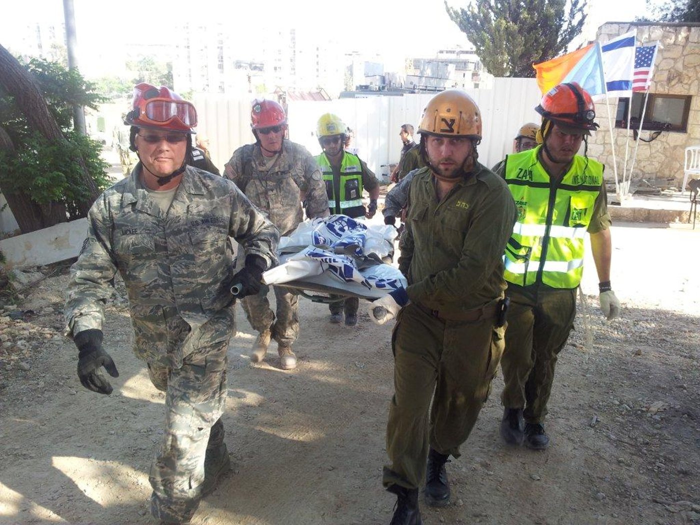 המתנדבים החרדים של זק"א התאמנו עם צה"ל וצבא ארה"ב