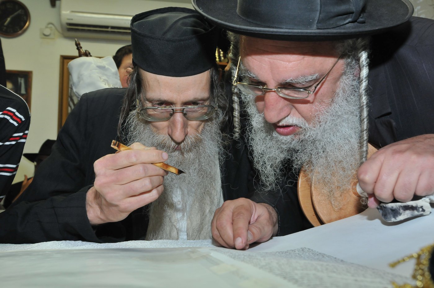 לראשונה מזה מאה שנה: הכנסת ספר תורה לקבר דוד המלך